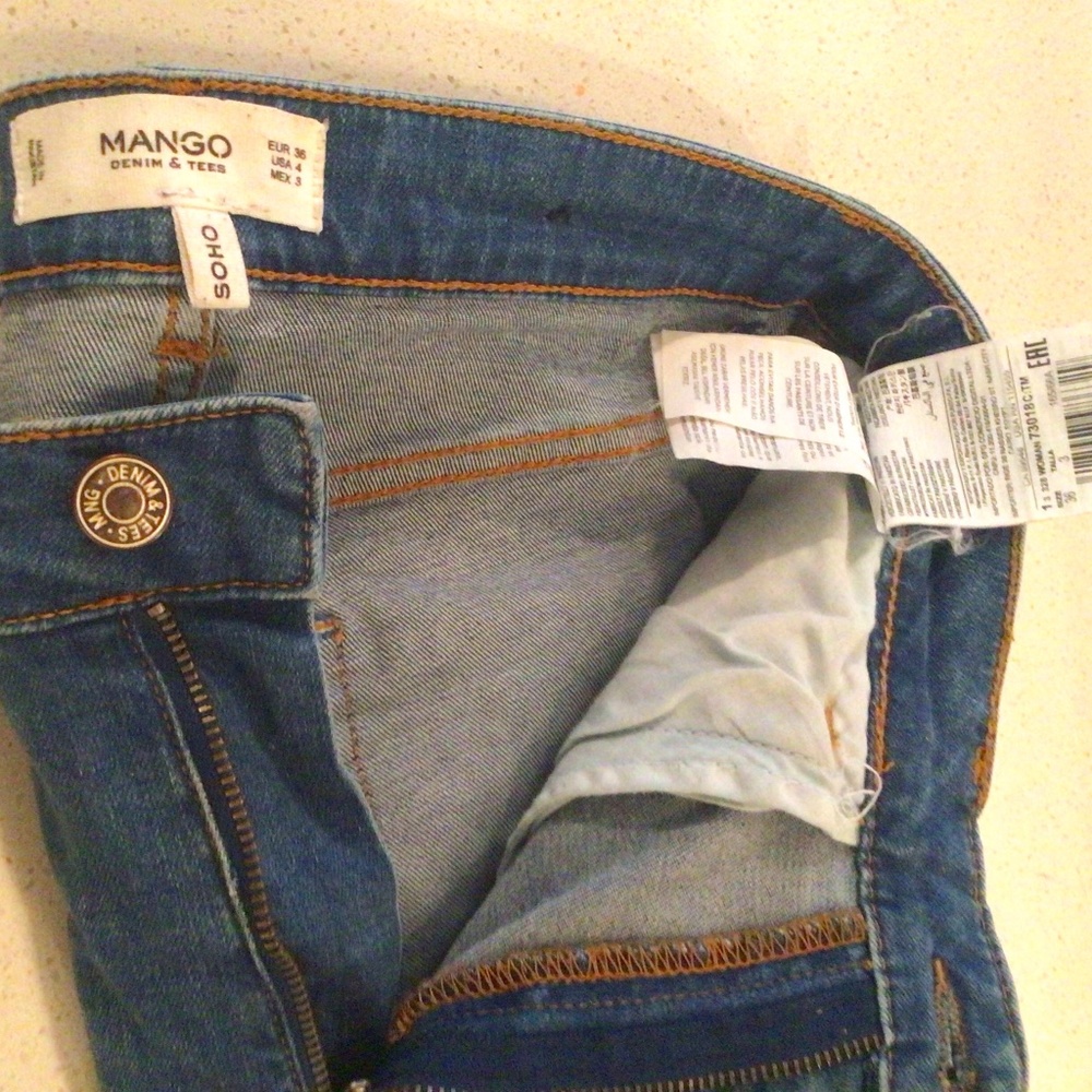 SKINNY JEANS BY MANGO